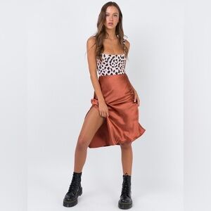 Princess Polly Cleo Lavoe Midi Skirt Rust size 8